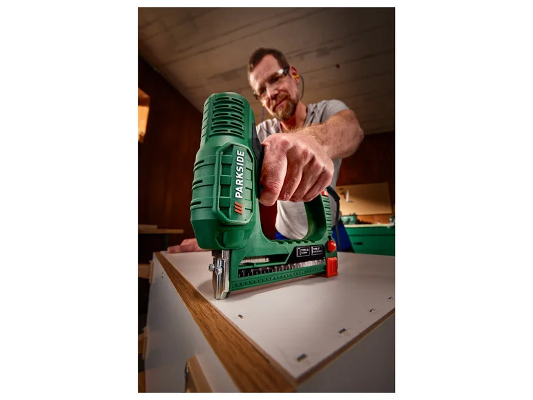 PARKSIDE® Agrafeuse électrique PET 25 D4