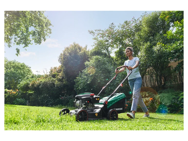 PARKSIDE® Tondeuse thermique PBRM 41 B2. 3.3 CV