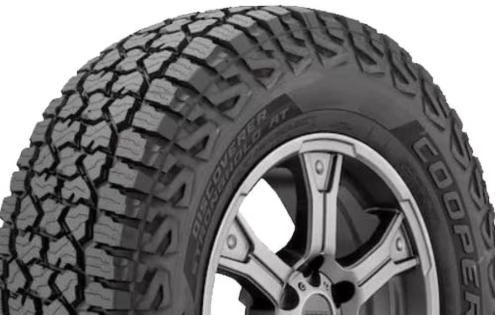 1 Cooper Discoverer Stronghold AT 245/75R16 120/116S All Terrain 60K MILE 10 PLY CP170277048 / 245/75/16 / 2457516